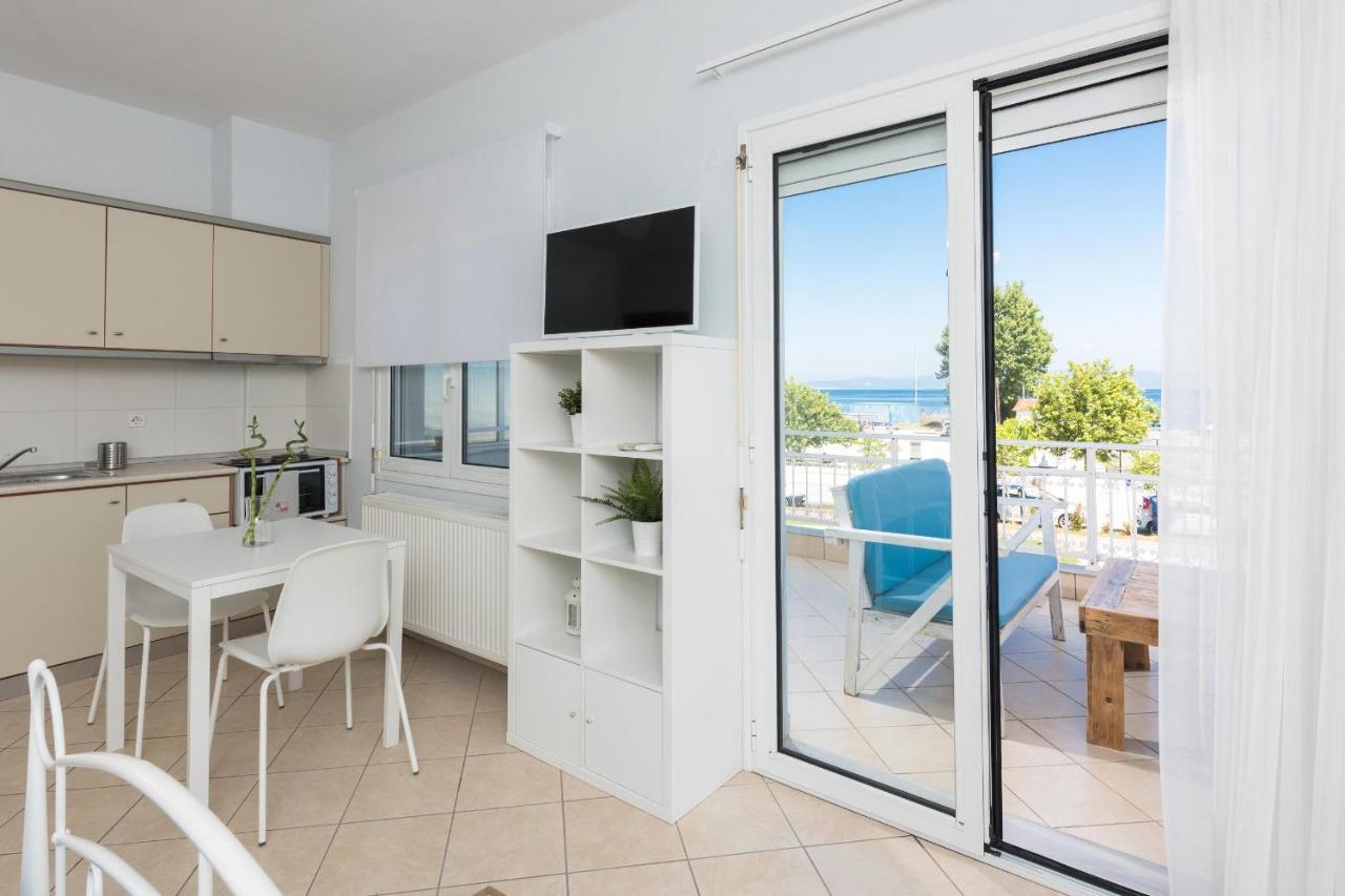 Urban Sea Side Apartments ลีเมนาส ภายนอก รูปภาพ